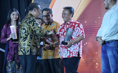 Pemda Provinsi Jawa Barat Raih Penghargaan Inovasi Penanganan Kejahatan Siber