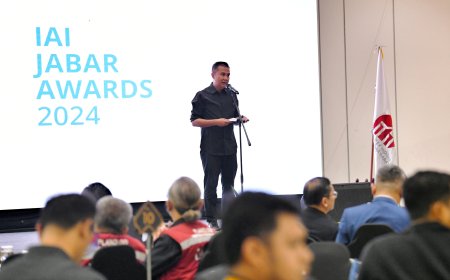 Kembangkan Desain Ramah Lingkungan, Bey Harap Arsitek Adopsi Teknologi Terbaru