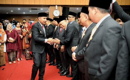 50 Anggota DPRD Kota Bandung Periode 2024-2029 Resmi Dilantik, Begini Pesan Bey Machmudin