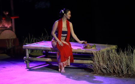 Ariel Tatum Perankan Ronggeng Gunung