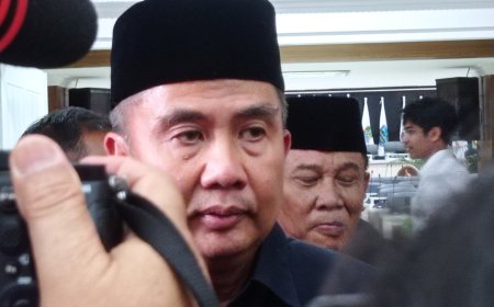 Tingkat Pengangguran Terbuka dan Kemiskinan Jabar Jadi Kado Indah  Hari Jadi Jabar ke-79