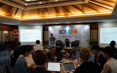 Tiga Profesor Jepang Memperkenalkan Simulasi Interaksi Sosial dalam Komputer di ICMEM 2024