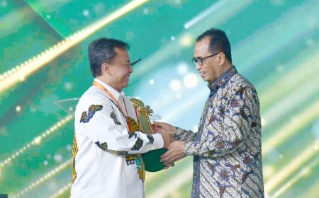 Pemprov Jabar Raih Penghargaan Terbaik dalam Pengelolaan Sistem Transportasi Publik