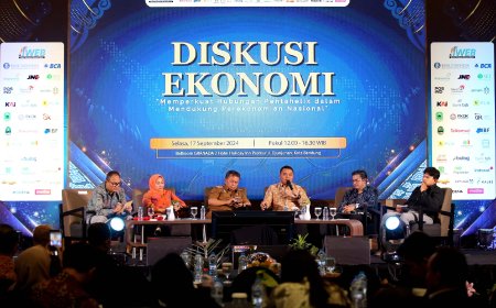 Sekda Jabar Apresiasi IWEB Award 2024