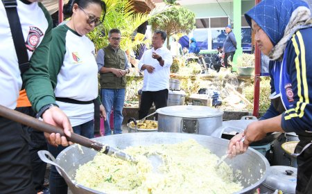 Pemdaprov Jabar Siapkan Dapur Umum Bagi Warga Terdampak Gempa Kabupaten Bandung