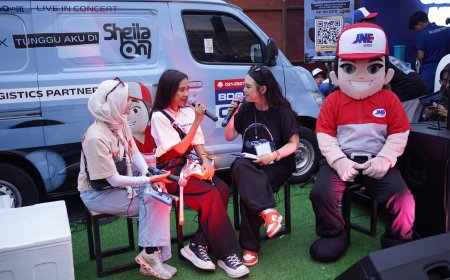 Semarak Konser Sheila On 7 Tunggu Aku Di Bandung Bersama JNE﻿