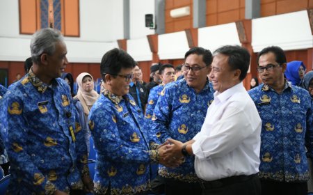 Perbaiki Kualitas Pendidikan Jawa Barat, Tingkatkan Kualitas Kompetensi Guru!