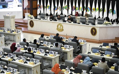 Soal Pimpinan Baru DPRD 2024-2029, Bey : Mudah-mudahan Minggu Ini