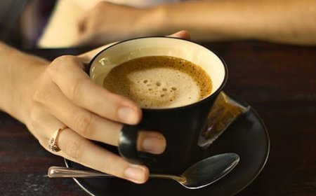 Kenali Bahaya Minum Kopi Sachet