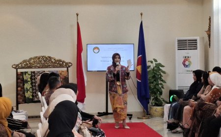 DWP KJRI Dubai Promosikan Batik di Kancah Internasional