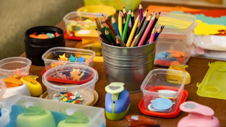 Tupperware Gak Jadi Bangkrut