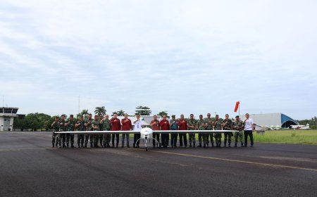 Len Industri Uji Coba Terbang UAV DID 3.11 di Bandara Nusawiru
