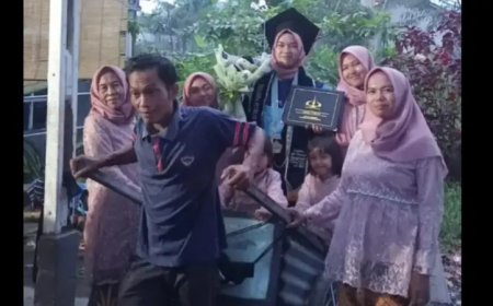 Usai Lulus Kuliah di Kampus Mahal, Ayah Ajak Putrinya Naik Gerobak Sampah