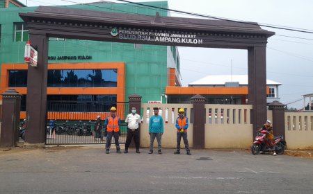 75% Pelanggan di Jawa Barat Kembali Nikmati Listrik Pasca Banjir dan Longsor