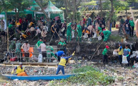 Program Supersol Gotong Royong Ajak Masyarakat Siaga Menghadapi Banjir di Musim Hujan