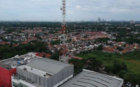 XL Axiata dan Smartfren Umumkan Merger Strategis Bernilai IDR 104 Triliun