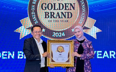Akhiri Tahun dengan Prestasi, JNE Raih Penghargaan Golden Brand of The Year 2024