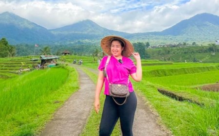 Meskipun dari Keluarga Sederhana, TikTokers Ini Suka Berbagi
