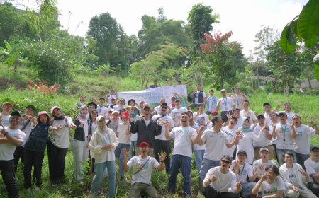 Bio Farma Tanam 2 Ribu Pohon di Kawasan Konservasi