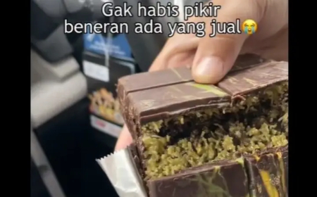 Cokelat Dubai Isi Bihun Viral! Netizen Ngakak hingga Geleng-Geleng Kepala