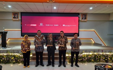 Perkuat Riset Pasar Modal Syariah, SRO dan UPI Resmikan Centre of Research for Islamic Capital Market