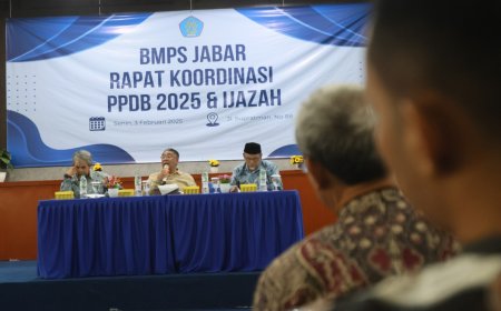 Ijazah Sekolah di Jabar Tertahan, Ini Solusinya