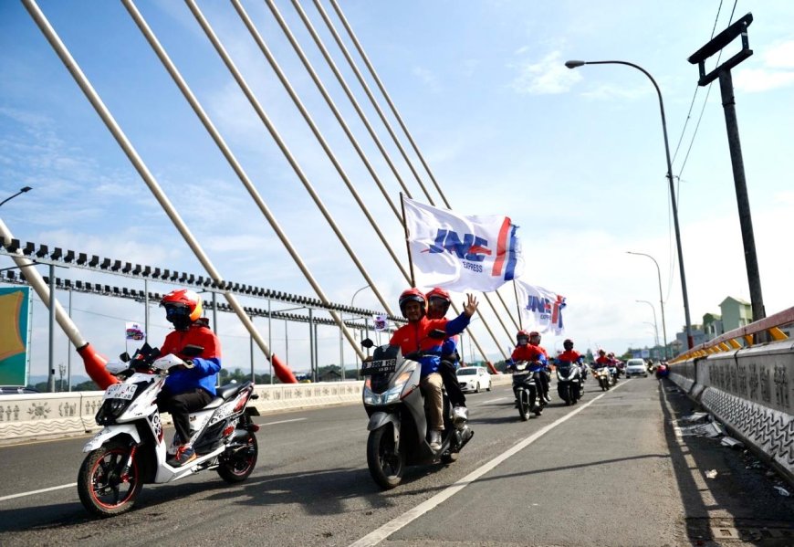 KurirSATSETJNE Siap Antar Kebahagiaan dengan Tampilan Baru