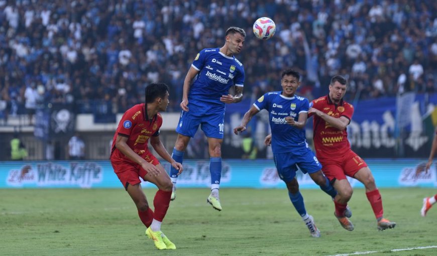 Big Match Persija vs Persib: Duel Panas di Stadion Patriot!