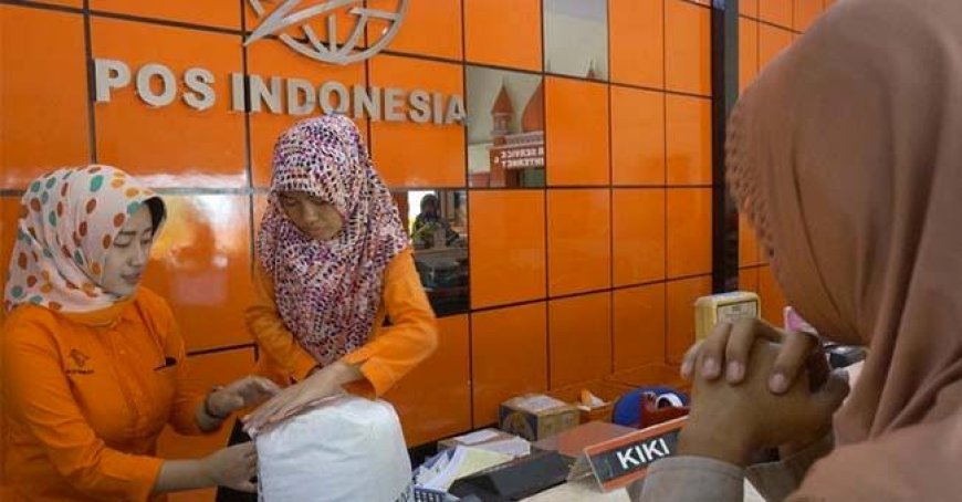 Masyarakat Bisa Setor dan Tarik Uang di Kantor Pos