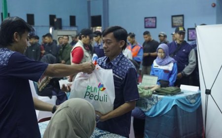 PLN Jabar Berbagi di Ramadan: 1.000 Paket Sembako Murah untuk Terang di Rumah Rumah