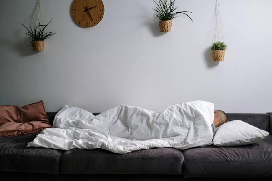 Tidur Seharian Saat Puasa Ramadan, Bolehkah? Ini Penjelasan Hukumnya