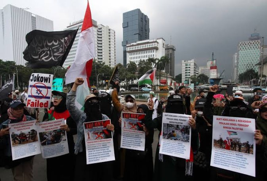 Ribuan Massa Suarakan Dukungan untuk Palestina, Desak Dunia Akhiri Penjajahan  Zionis