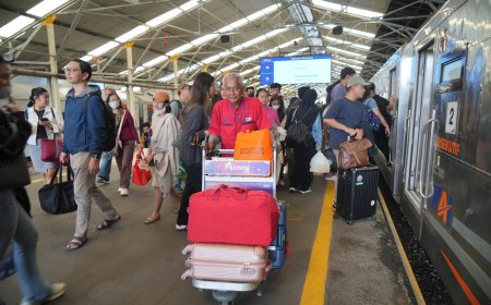 Lonjakan Penumpang! Hari Kedua Lebaran, KAI Daop 2 Bandung Angkut 25 Ribu Orang