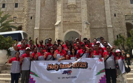 Hadiah Setia 12 Tahun, JNE Kirim 44 Karyawan Nasrani Jalani Perjalanan Spiritual ke Holyland
