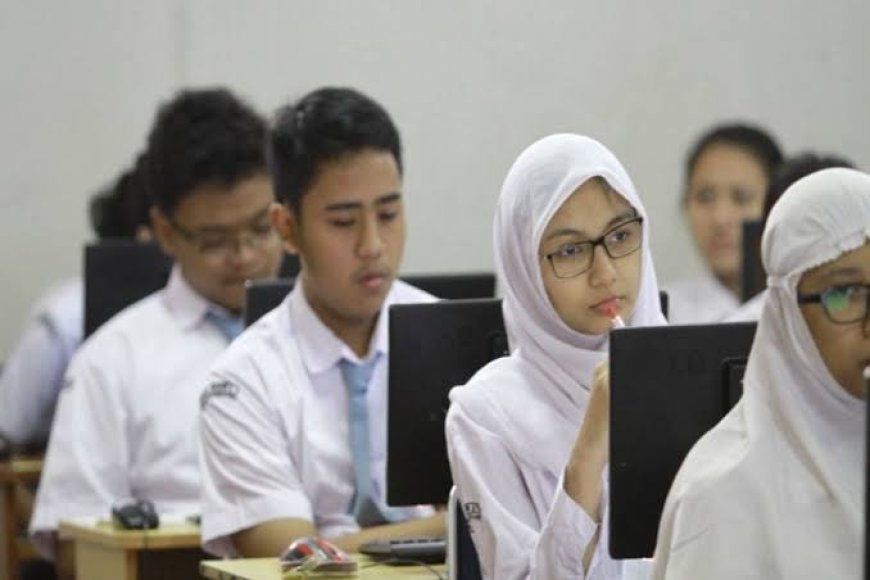 Ujian Nasional Kembali Hadir dengan Wajah Baru, Jurusan IPA, IPS, dan Bahasa Dihidupkan Lagi!