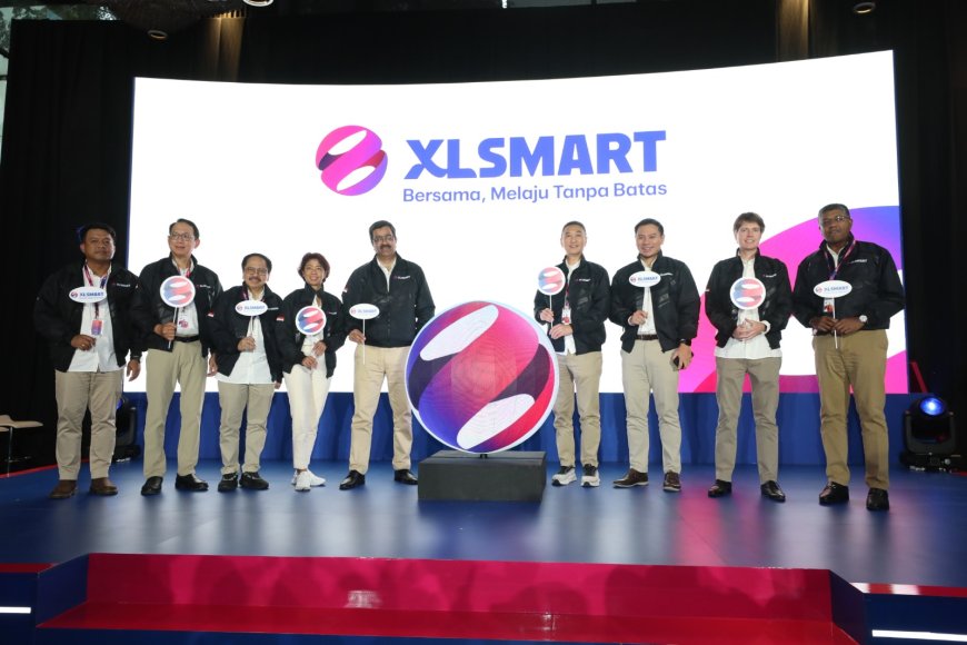 XLSMART Resmi Berdiri, Bidik Laba Rp45 Triliun