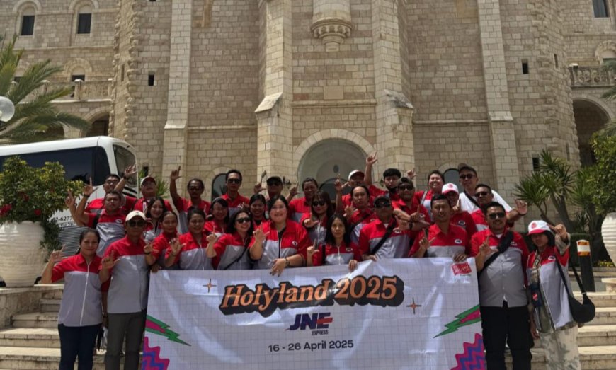 Hadiah Setia 12 Tahun, JNE Kirim 44 Karyawan Nasrani Jalani Perjalanan Spiritual ke Holyland