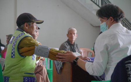 Bio Farma Gelar Pengobatan Gratis untuk 1.000 Warga Pedesaan Jabar
