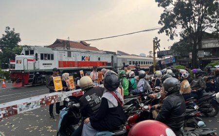 KAI Daop 2 Bandung: Jangan Nekat Terobos Palang Pintu, Nyawa Pengguna Jalan Taruhannya!