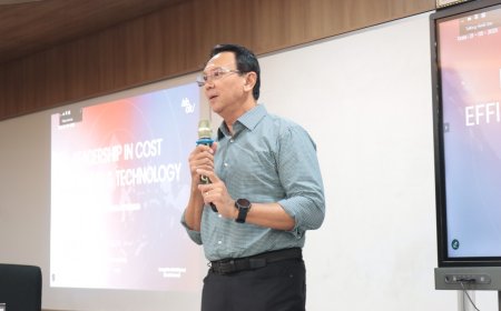 Ahok di SBM ITB: Pemimpin Autentik Dibentuk oleh Nurani, Bukan Jabatan