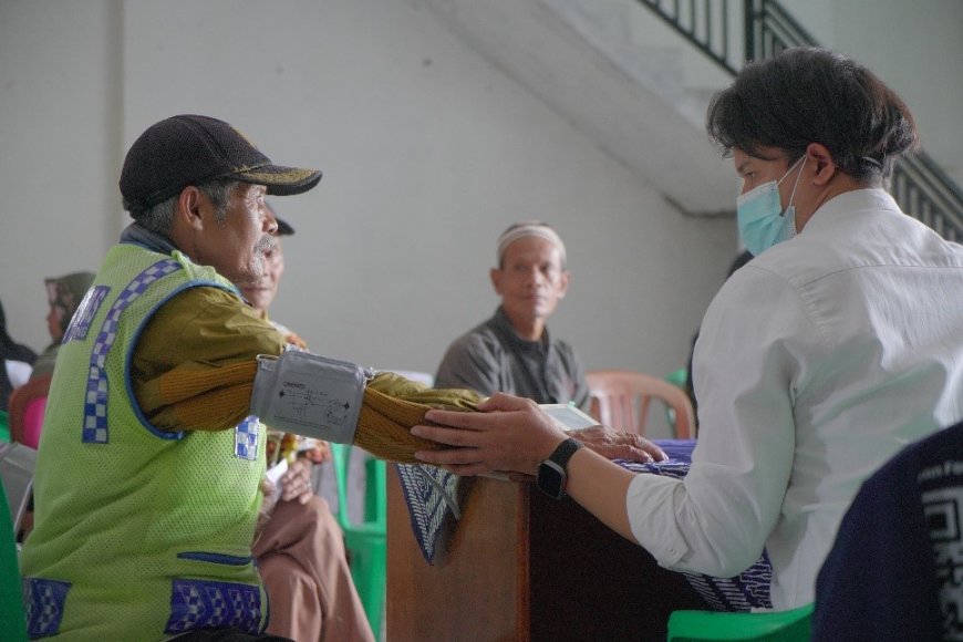 Bio Farma Gelar Pengobatan Gratis untuk 1.000 Warga Pedesaan Jabar