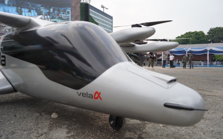 DEFEND ID Pamerkan Teknologi Masa Depan di Indo Defence 2024: Dari Motor Listrik Sprint hingga Taksi Udara