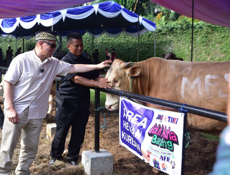 JNE dan TIKI Tebar 213 Hewan Kurban di Idul Adha 1446 H, Sat Set Berbagi hingga Diskon Kirim Internasional