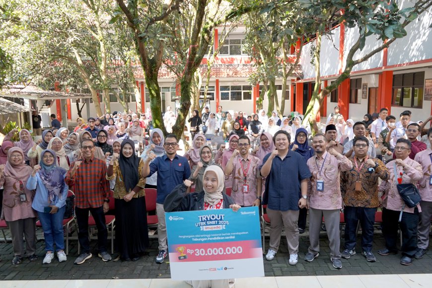 Telkomsel Cetak 7 Top Scorer Nasional UTBK 2025, Ainnaya dari Bandung Jadi Sorotan