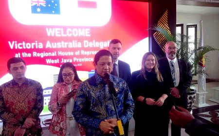 Susu Australia untuk Anak Sekolah Jabar? Kolaborasi Strategis Jabar–Victoria Siap Diresmikan