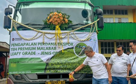 PTPN I Bangkitkan Kejayaan Teh Nusantara Lewat Ekspor Perdana Teh Malabar Premium