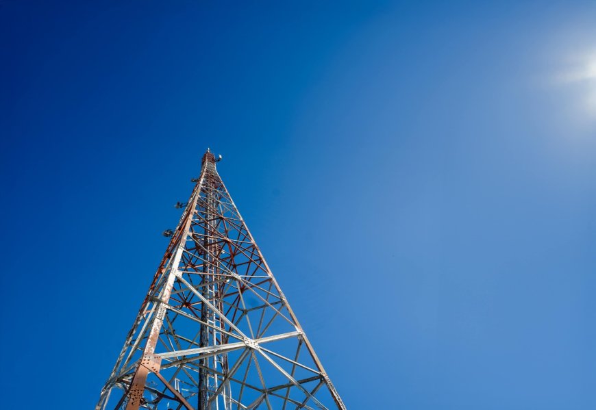 Indosat Perkuat Jaringan Digital di Jawa Barat, Bangun 170 BTS Baru Sepanjang 2025