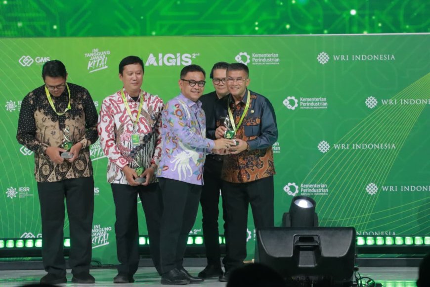 Jawa Barat Raih Penghargaan Industri Hijau Terbaik di AIGIS 2025