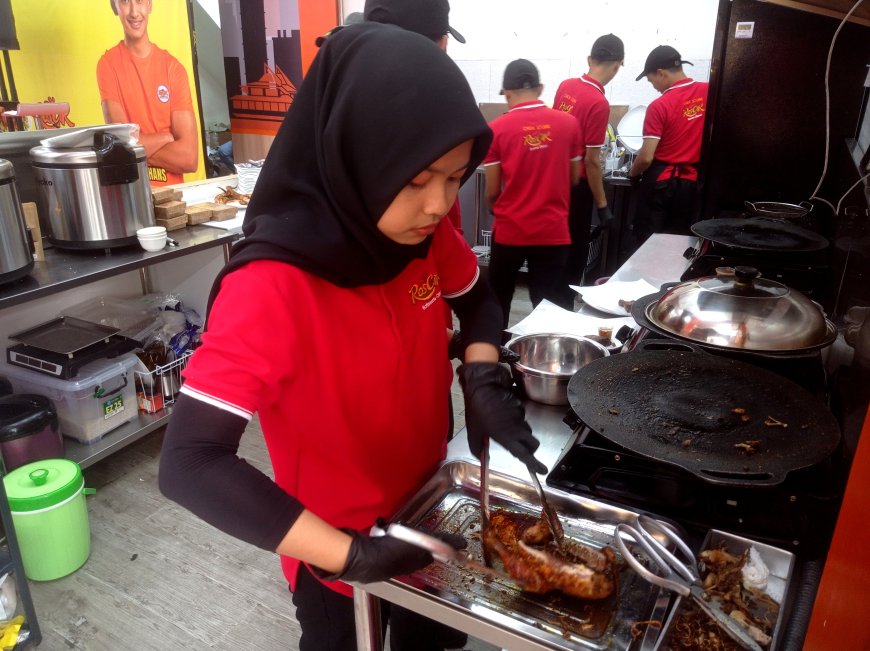 Roscik Tawarkan Sensasi Ayam Panggang Olive Oil, Kini Hadir di Bandung