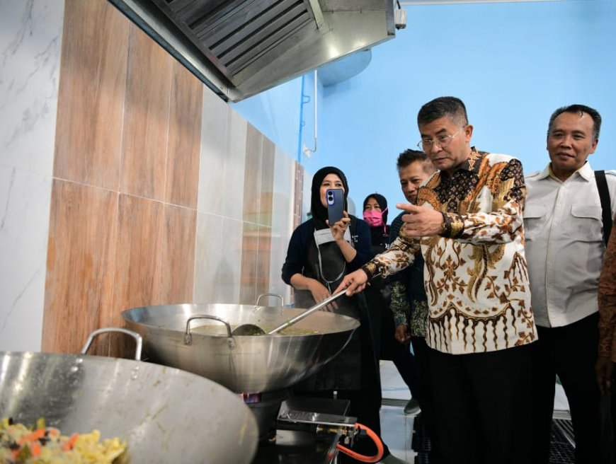 Jawa Barat Optimistis Capai 4.600 Dapur Sehat pada Oktober 2025